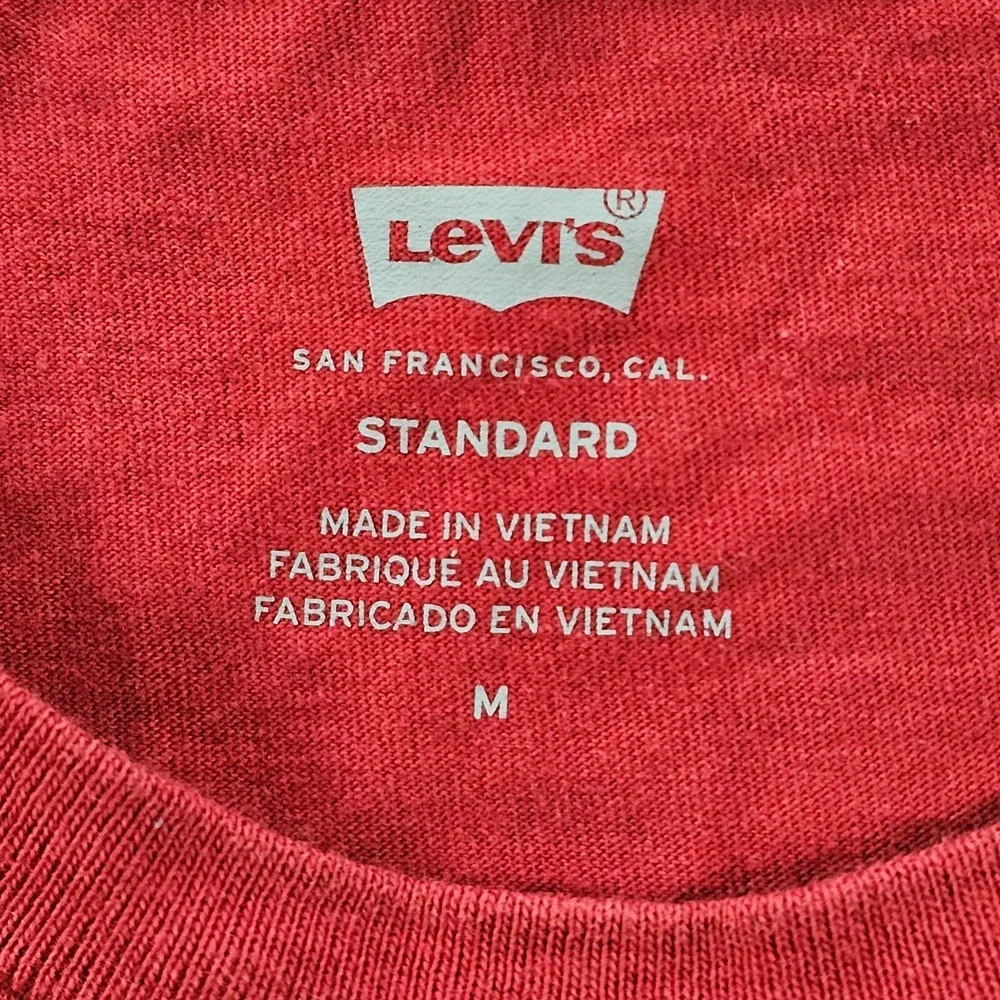 Levi Strauss Longhorn Red Short Sleeve Standard Fit Cotton T-Shirt Men's M